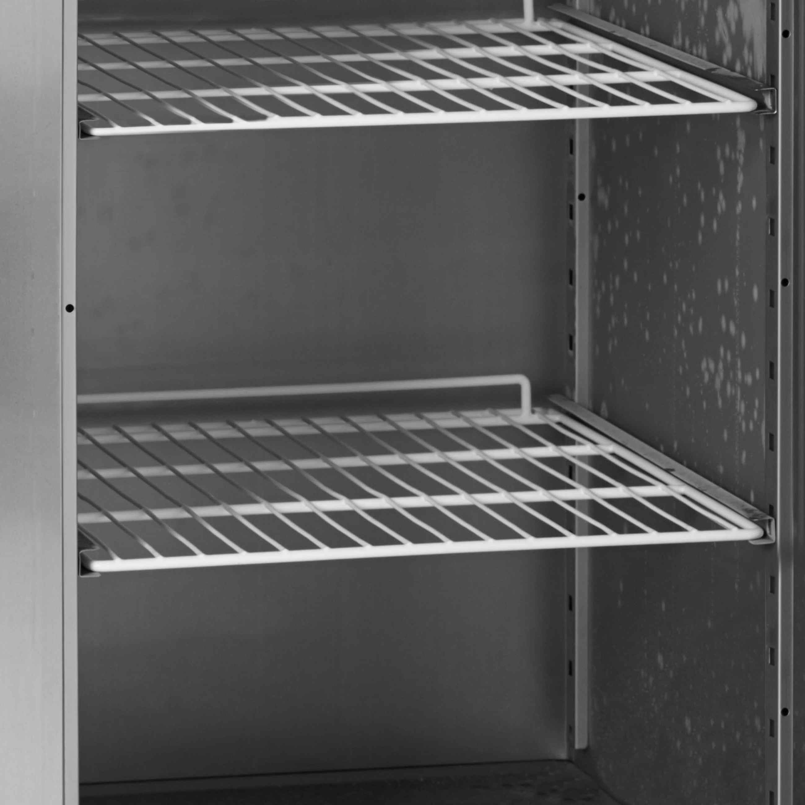 Congélateur professionnel vertical en acier inoxydable 2 portes pleines 1056 L négatif - GUF140 - Tefcold en cuisine professionnelle